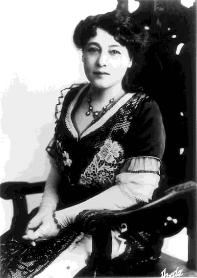 &lt;b>Алис Ги-Блаше&lt;/b>
&lt;br> Первая женщина-режиссер. Госпожа Ги-Блаше сняла фильм через год после дебюта братьев Люмьер в 1895 году. Также она была продюсером, основательницей и президентом собственной кинокомпании