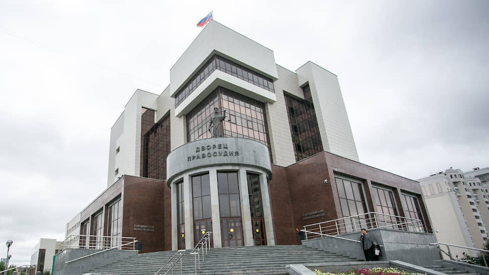 Почему Свредловский суд отменил решение о выдворении иностранца