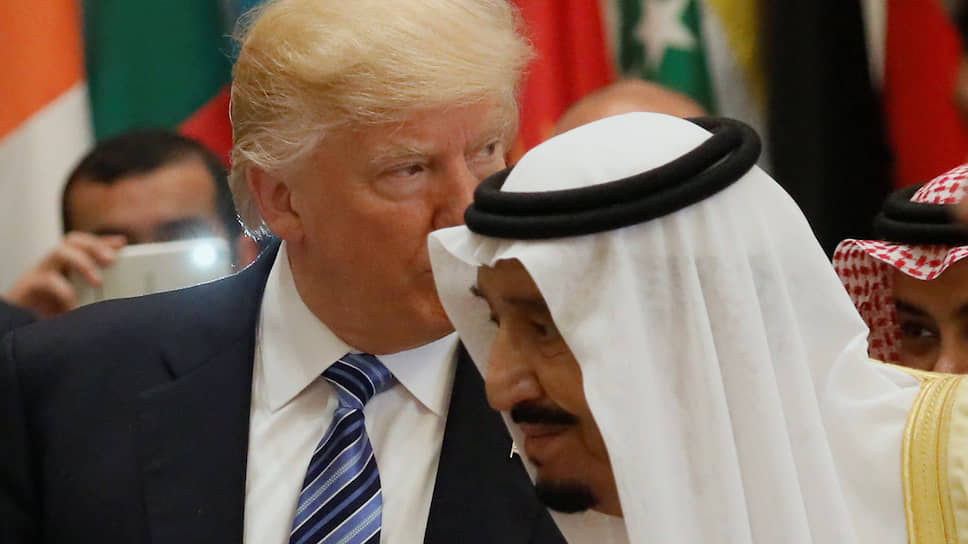 Президент США Дональд Трамп (слева) и король Саудовской Аравии Сальман бен Абдель-Азиз Аль Сауд, 2017 год