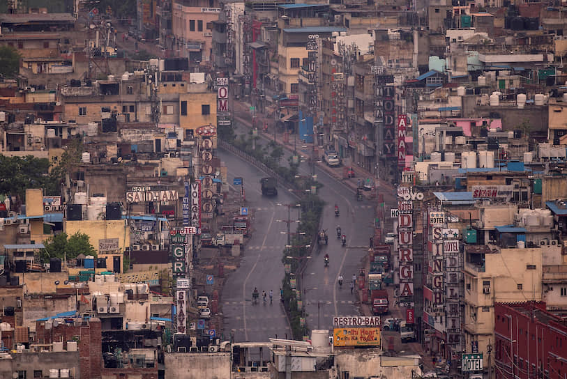 Улицы Нью-Дели во время карантина 
