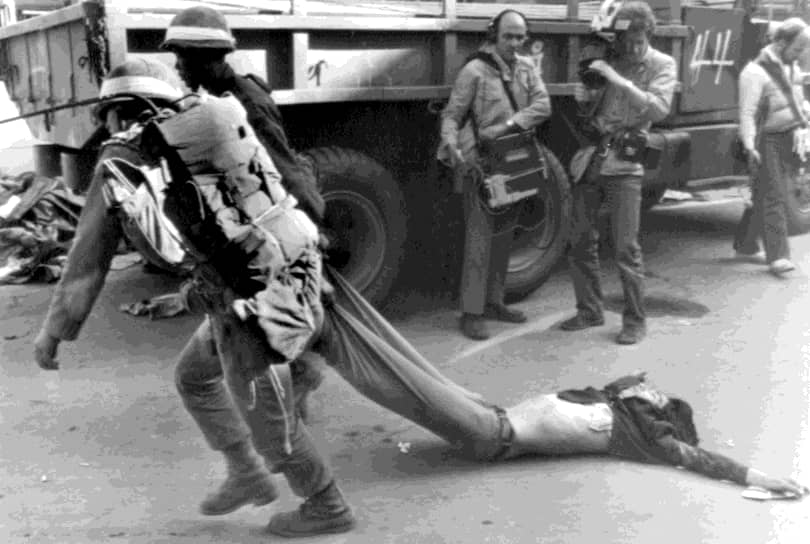 При штурме города армией 27 мая 1980 года было убито 10 человек. Сколько погибло в предшествующие дни – до сих пор точно неизвестно