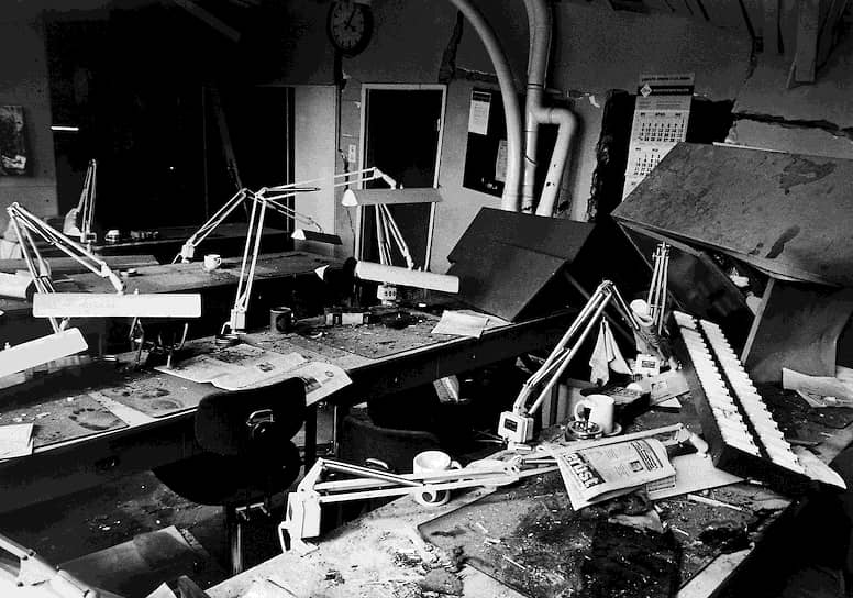 «Майское наступление» «красноармейцев». 19 мая 1972 года. Взорвано 6 бомб в здании Axel Springer Verlag. Несмотря на предупреждение о готовящемся теракте здание не было эвакуировано, пострадало 13 человек