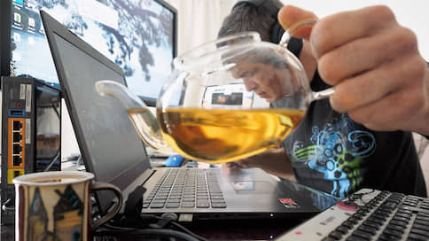 «Удаленке» расширяют дистанцию  / Госдума детализировала режим работы вне офиса