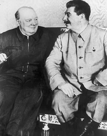На заключительном этапе войны лидеры СССР и Великобритании при встречах обсуждали послевоенное устройство Европы, самые долгие обсуждения касались Польши