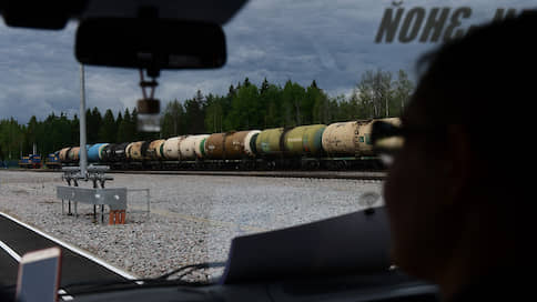 Иностранное топливо могут пустить в Россию  / ФАС предлагает досрочно отменить мораторий на импорт