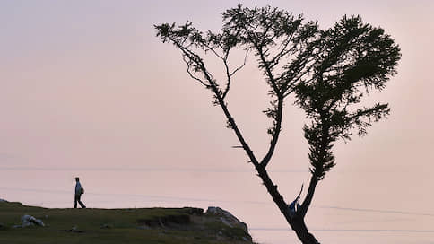 Байкал в разрешениях не нуждается  / Минприроды призывают сохранить ограничения, действующие на прилегающей к озеру территории
