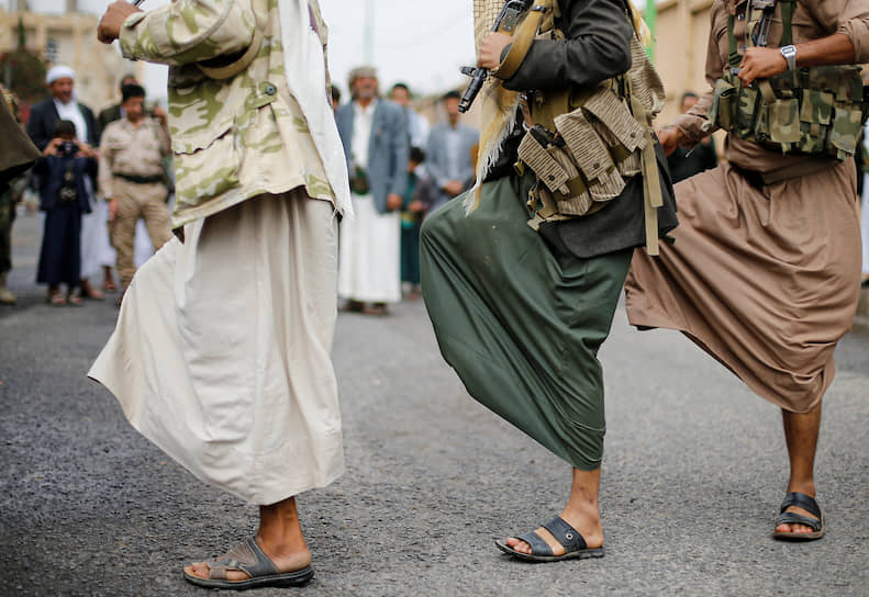 Сана, Йемен. Традиционный танец 