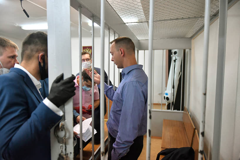 В отношении Ивана Сафронова возбуждено уголовное дело по статье «Госизмена» (275 УК РФ, от 12 до 20 лет лишения свободы)