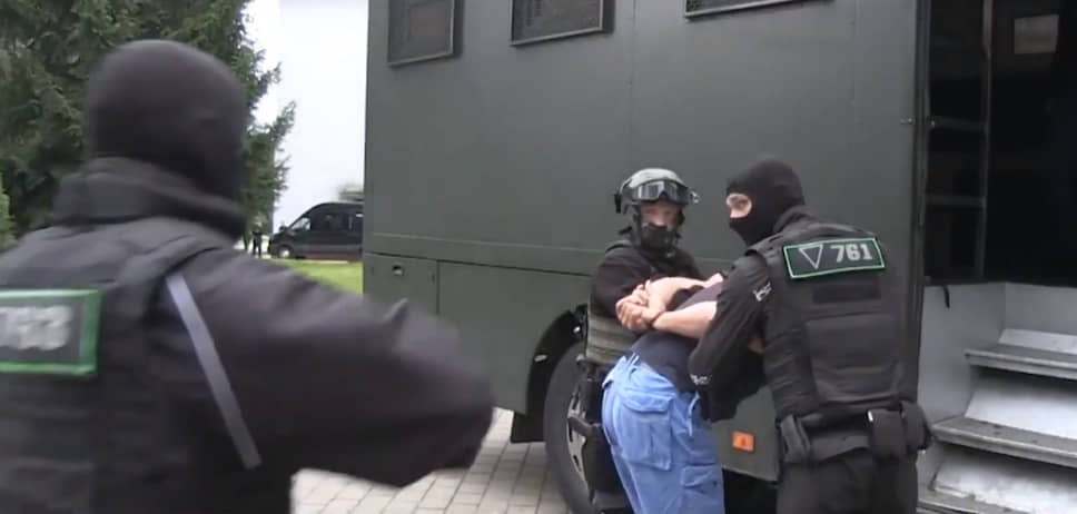 Кадр задержания одного из иностранных боевиков в Белоруссии