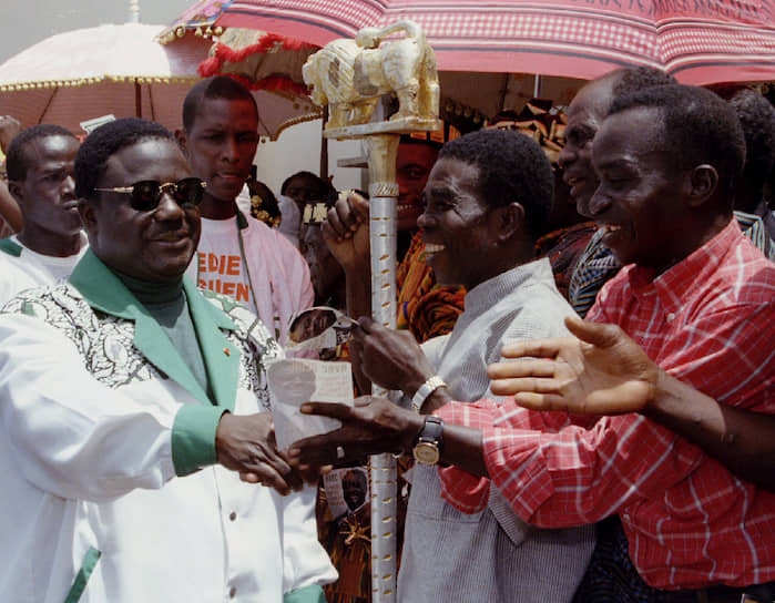 Анри Бедье был президентом Кот-д`Ивуара два неполных срока. Он занял президентское кресло после смерти Уфуэ-Буаньи, а на втором сроке вынужден был бежать из страны в связи с военным переворотом