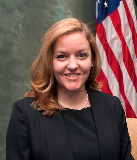 Александра Белл — старший директор Центра по контролю над вооружениями и нераспространению в Вашингтоне