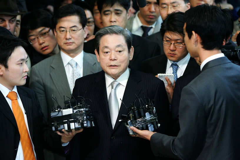 Бывший глава корпорации Samsung Ли Гон Хи