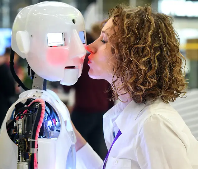 Роботы и секс. Прошлое и будущее искусственных женщин