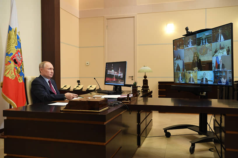 На совещании у Владимира Путина говорилась о загруженности коек и долгом ожидании результатов тестов 