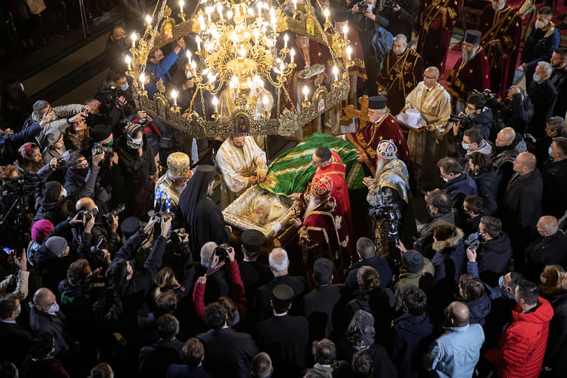 Похороны патриарха Сербского Иринея