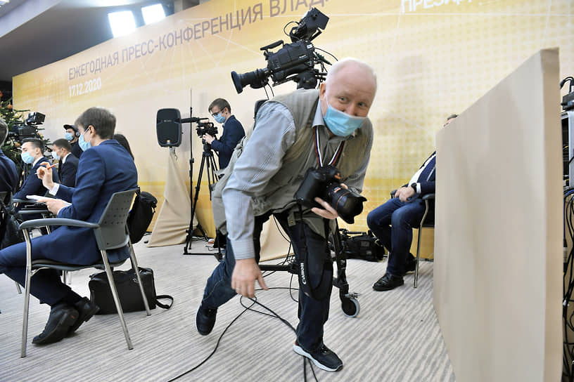 Журналисты кремлевского пула в Ново-Огарево