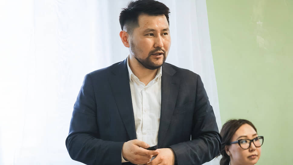 Народного мэра сменит заместитель