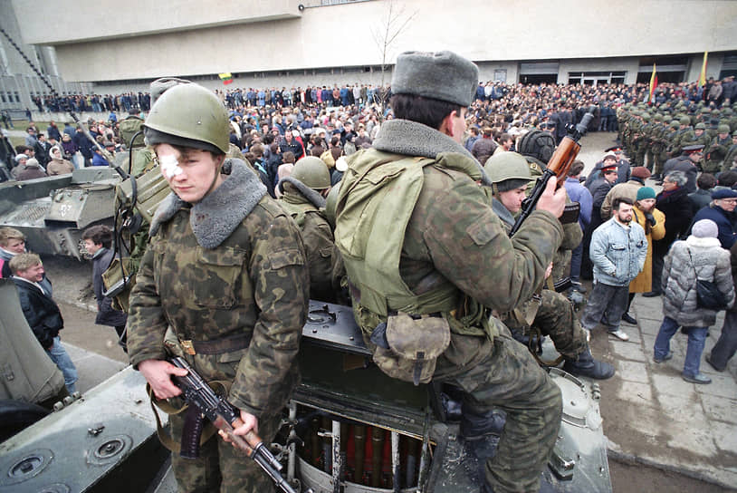 Столкновения сторонников независимости Литвы с военнослужащими СССР и деятелями просоветского Комитета национального спасения Литовской ССР произошли в Вильнюсе с 11 по 13 января 1991 года