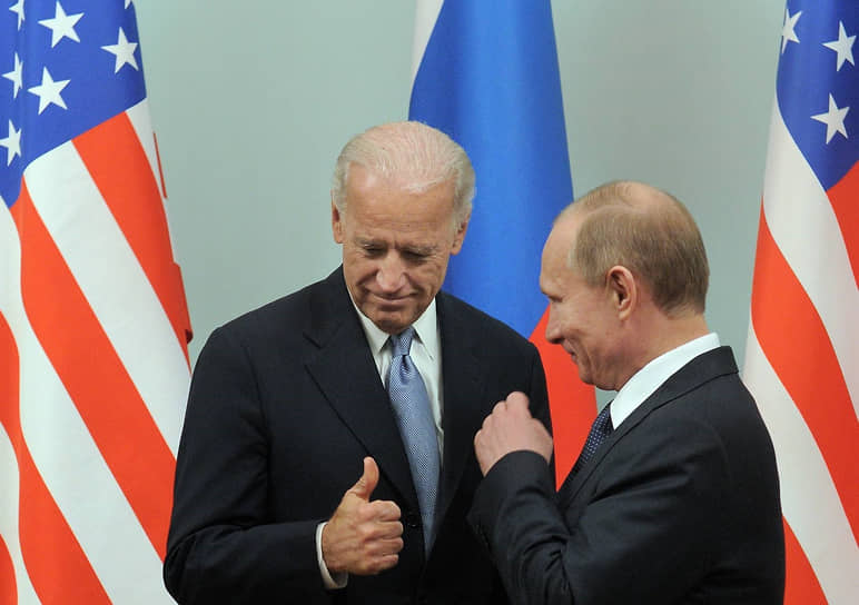 Джо Байден раньше пытался указывать Владимиру Путину, стоит ли ему выдвигаться в президенты 