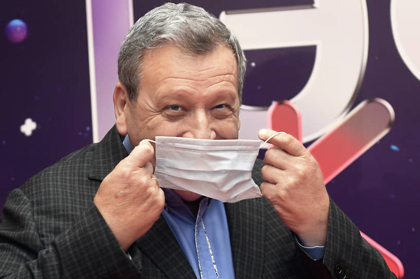 21 декабря 2020 года Борис Грачевский сообщил, что заболел коронавирусом. 28 декабря он был госпитализирован и подключен к аппарату ИВЛ, 14 января скончался