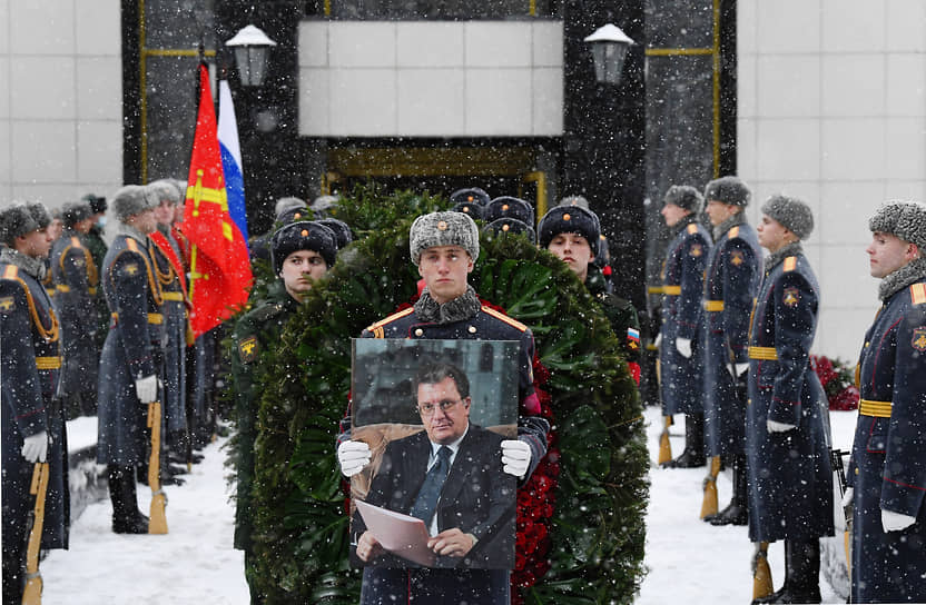 Церемония прошла в прощальном зале Центральной клинической больницы на улице маршала Тимошенко