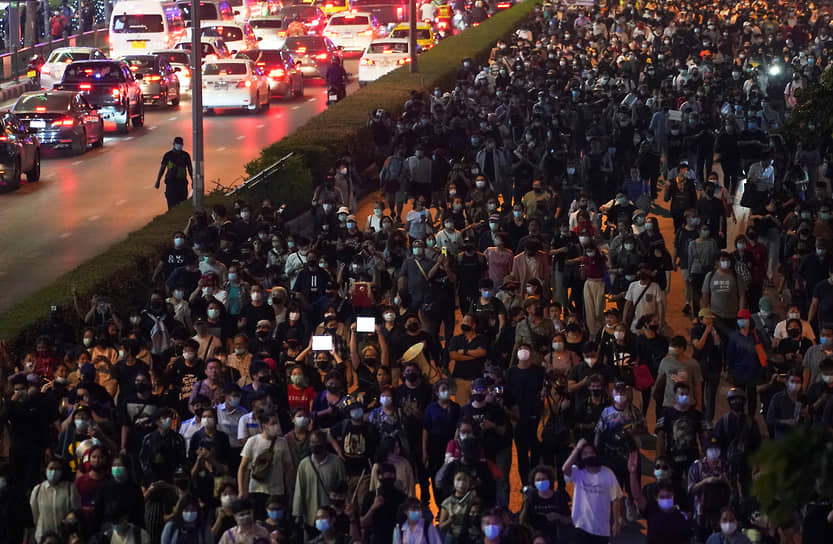 Бангкок, Таиланд. Антиправительственная акция протеста 