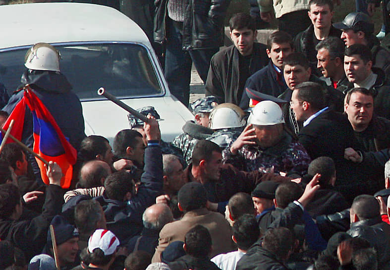 Протесты в Армении 1 марта 2008 года