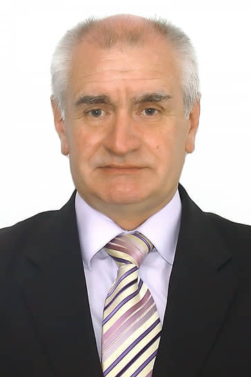 Доцент Владимир Матвеев