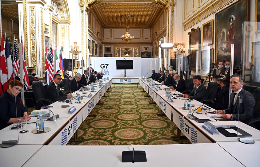 Главы МИД стран G7 на очной встрече в Лондоне