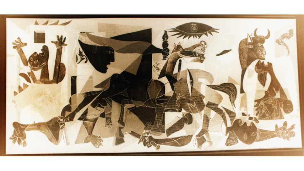 Пабло Пикассо. «Герника». 1937. Написанная по поводу бомбардировки баскского города легионом «Кондор», картина изображает проигранную корриду, торжество природных сил над человеком