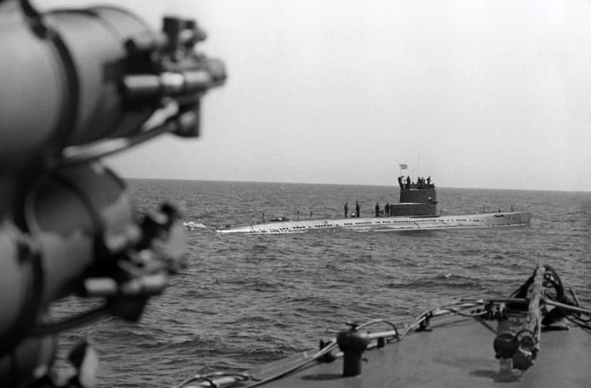 «Мы увели 8 подводных лодок, албанцы захватили 4 подлодки»