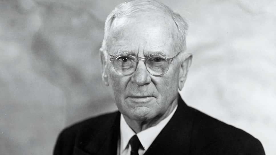 «Дело выглядит почти так, как будто посол (на фото) пытался создать дипломатический инцидент». Фото National Museum of the U.S. Navy 