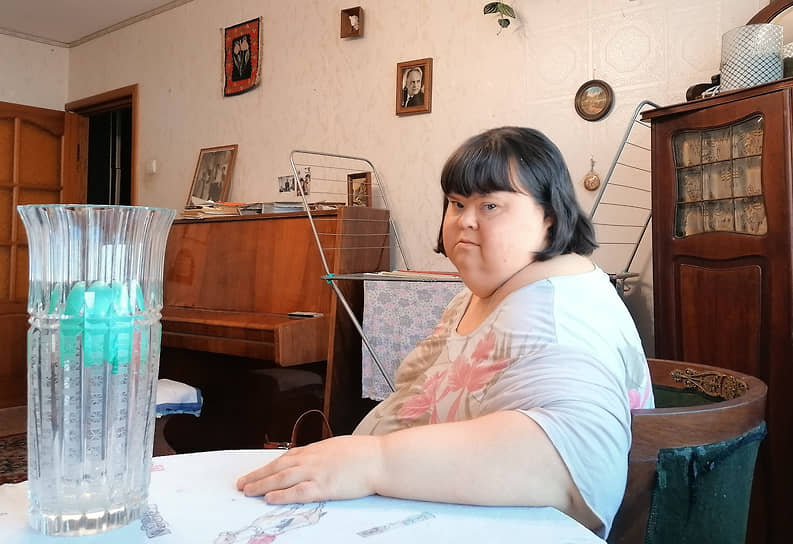 Ольга — единственный в стране человек с синдромом Дауна, который живет дома самостоятельно, получая социальное сопровождение. Законодательно такого сопровождения в стране нет