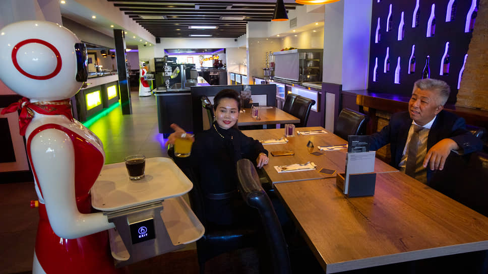Как на Западе кафе и рестораны замещают сотрудников роботами