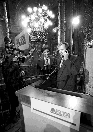 9 сентября 1991 года. Анатолий Собчак во время беседы с Норманом Райсом