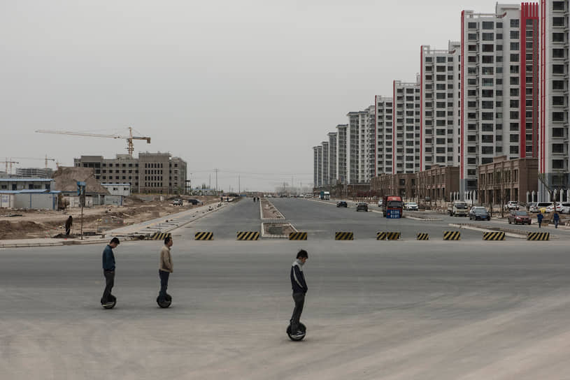 Новый район города Ланьчжоу (на фото) также считается городом-призраком — темпы его роста оказались существенно ниже ожидаемых