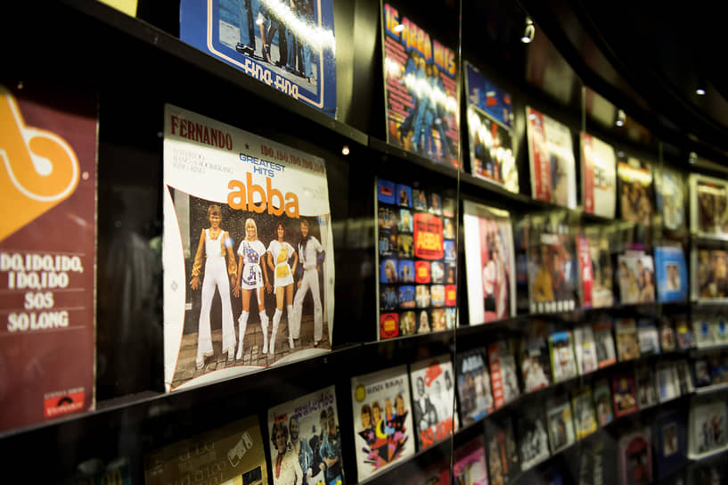 Группа ABBA является одним из самых успешных коллективов за всю историю популярной музыки и самым успешным из числа созданных в Скандинавии: ее записи по всему миру были проданы тиражом более 350 млн экземпляров. За выдающиеся заслуги в музыке ABBA включена в Зал славы рок-н-ролла