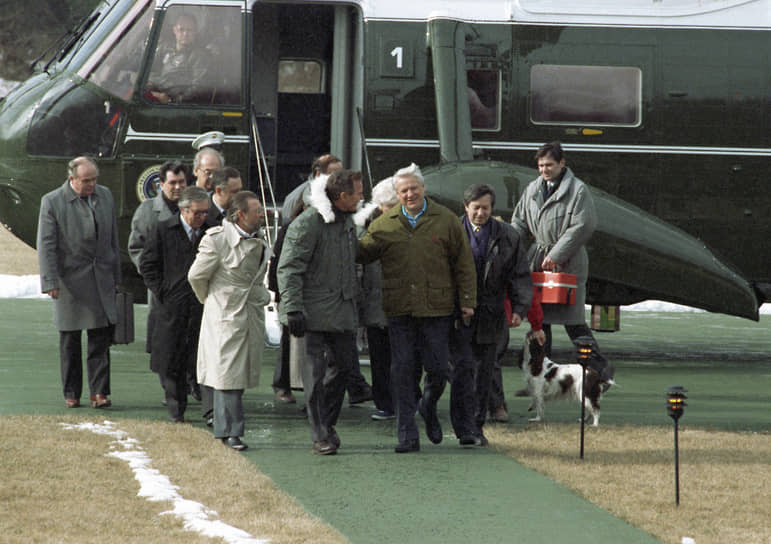 Встреча президентов России и США Бориса Ельцина и Джорджа Буша-старшего в загородной резиденции в Кэмп-Девиде