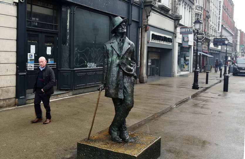 Дублин. Памятник Джеймсу Джойсу