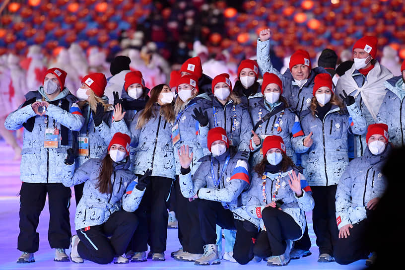 Члены сборной команды России во время церемонии