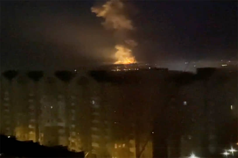 Пламя в районе Киева