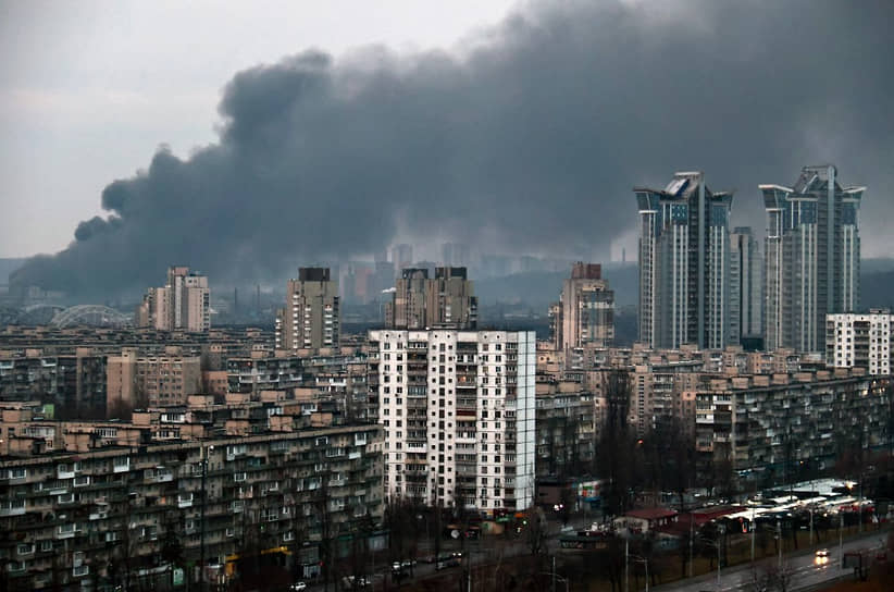 Облако дыма над Киевом