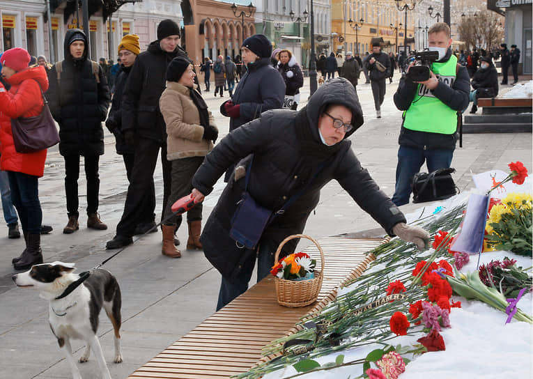Акция памяти Бориса Немцова также прошла в Нижнем Новгороде
