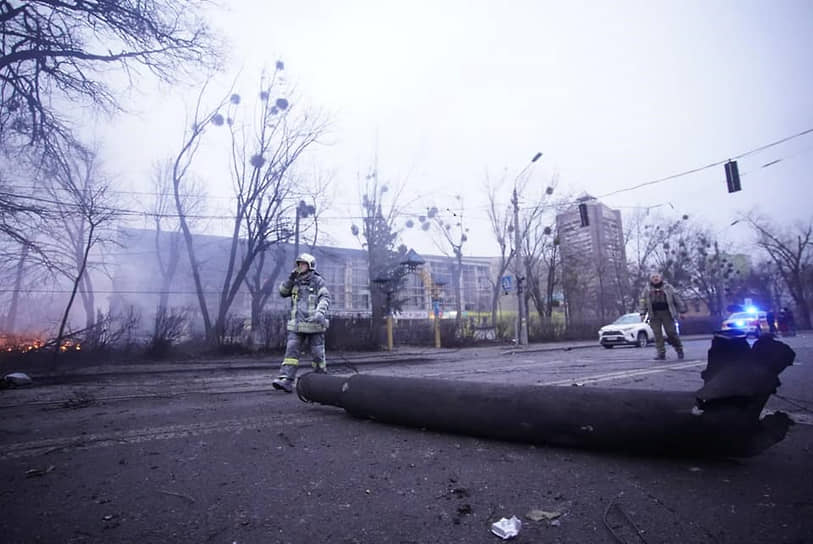 Последствия обстрела телебашни в Киеве