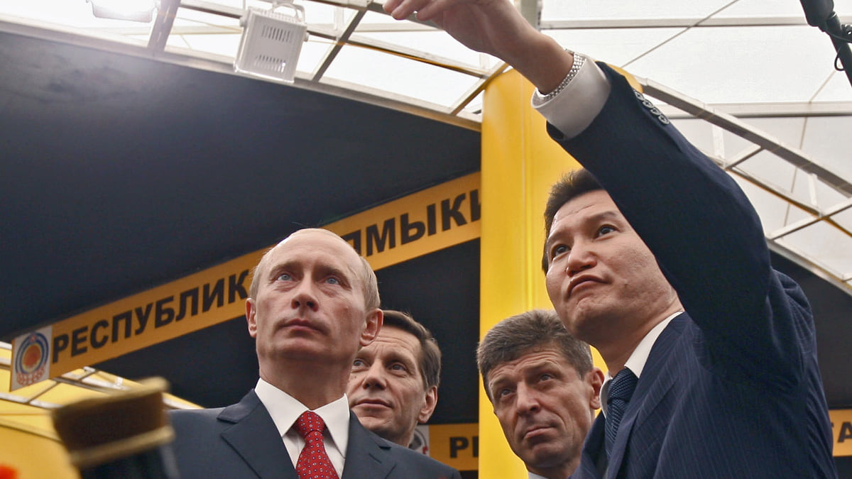 Коммерсантъ: последние новости России и мира