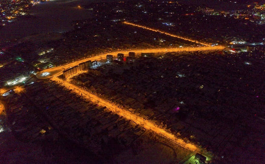 Власти Нижнего Тагила включили освещение на улицах города так, чтобы оно напоминало букву Z