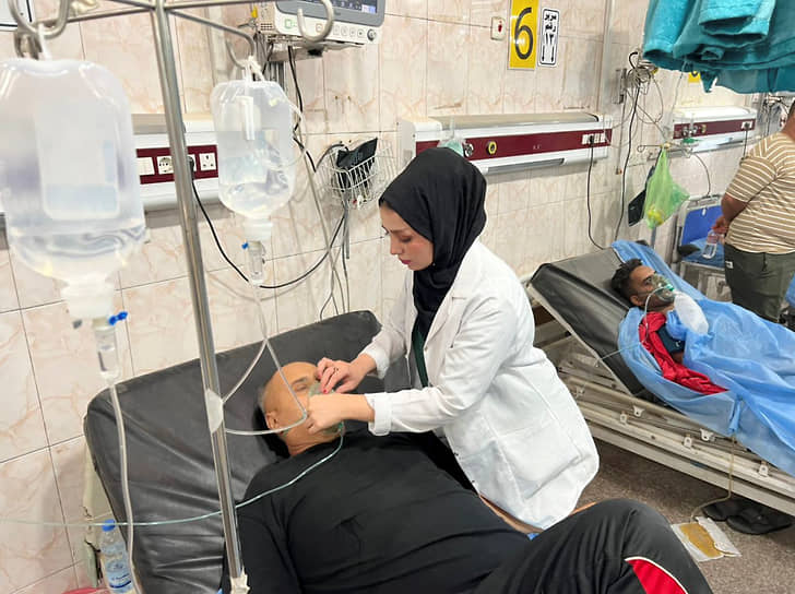 Пострадавшие от песчаной бури в госпитале в Багдаде