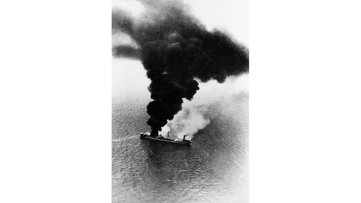 «Произошло три пожара на наливных судах с нефтью»
