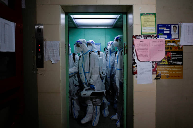 Шанхай, Китай. Дезинфекция жилых домов на фоне новой волны коронавирусной инфекции