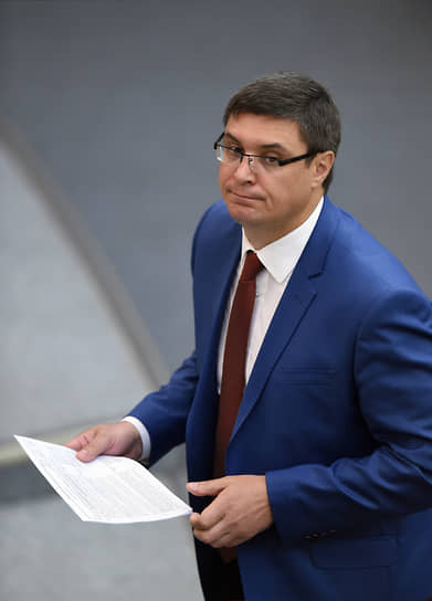 Депутат Госдумы Александр Авдеев был назначен врио губернатора Владимирской области 4 октября 2021 года. Сменил Владимира Сипягина, перешедшего в Госдуму
